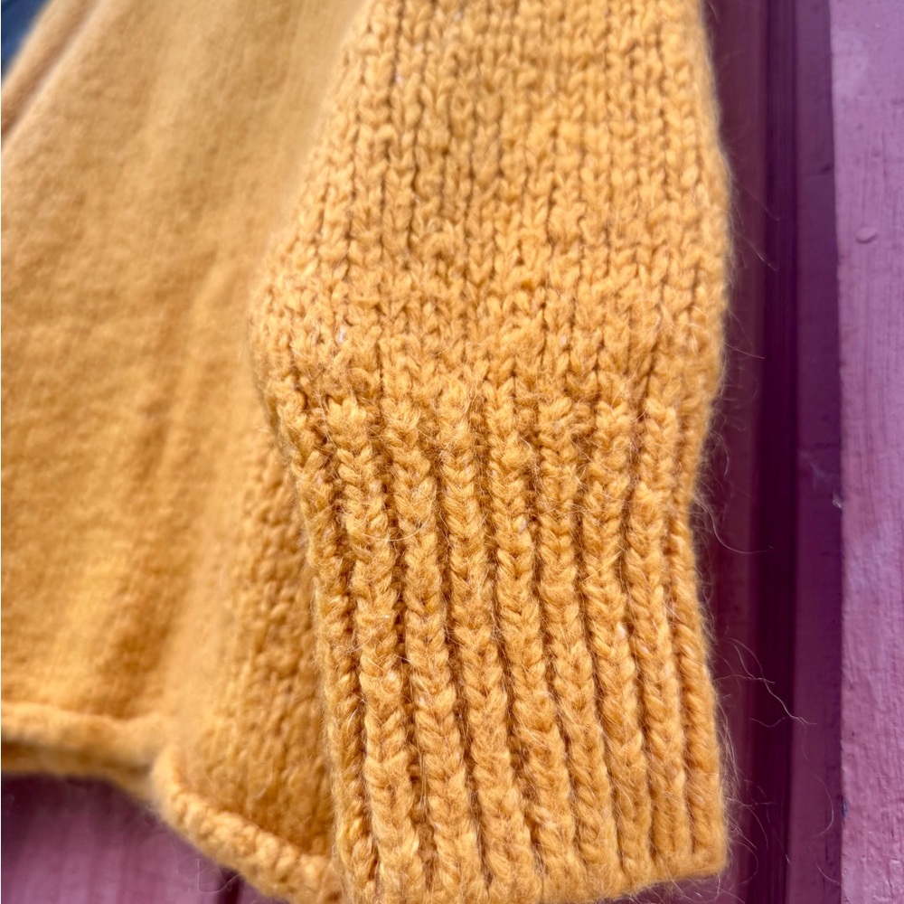 Zara Chunky Knit Sweater Golden Yellow Crewneck - Picture 8 of 11